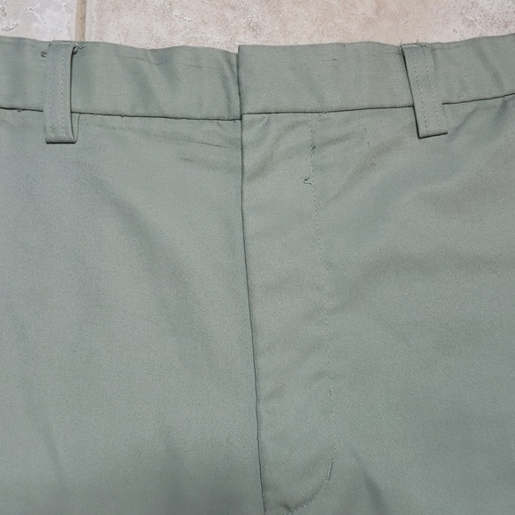 Arnold Palmer Shorts - Picture 2 of 5